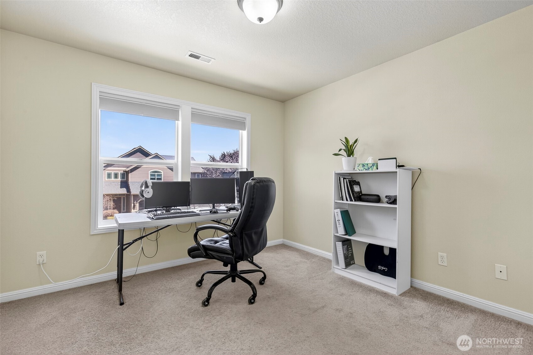 16715 Northeast 5th Street Vancouver, WA 98684 - Photo 23 of 34 a view of a workspace with furniture