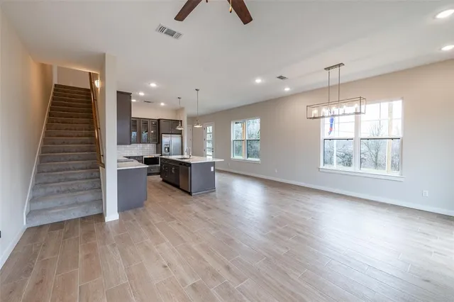 $2,800 | 110 Clark Lane, Unit 110, Stephenville, TX 76401