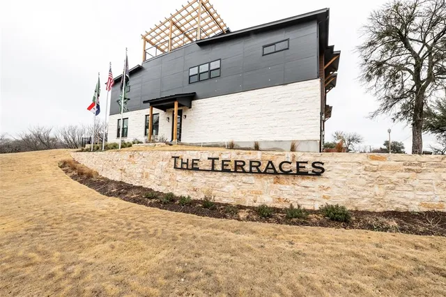 $2,800 | 110 Clark Lane, Unit 110, Stephenville, TX 76401