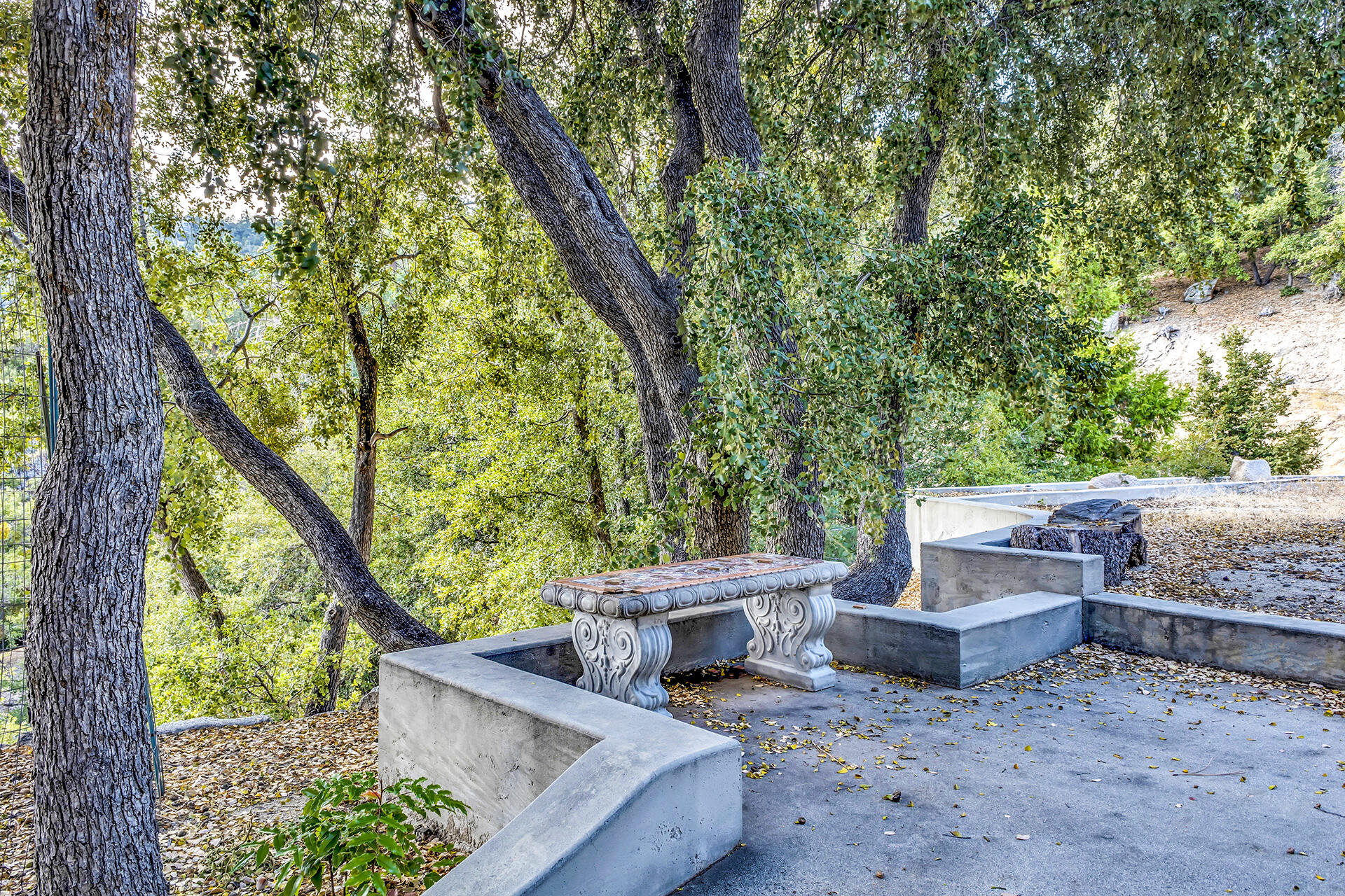 24740 Pioneer Road Idyllwild, CA 92549 - Photo 49 of 59 a view of an outdoor space with a patio