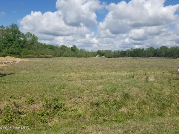 $369,300 | 178 Poker House Road, Grimesland, NC 27837