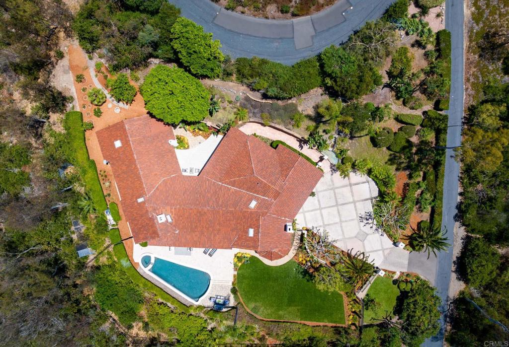 5002 El Acebo Rancho Santa Fe, CA 92067 - Photo 36 of 55 an aerial view of a house having yard