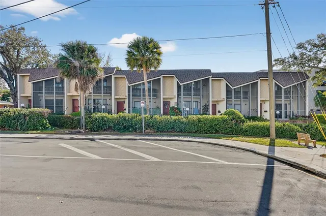 $375,000 | 15 Turner Street, Unit 6, Clearwater, FL 33756