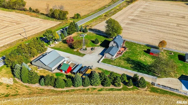 $460,000 | 17297 Highway 92, Columbus Junction, IA 52738