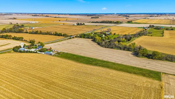 $460,000 | 17297 Highway 92, Columbus Junction, IA 52738