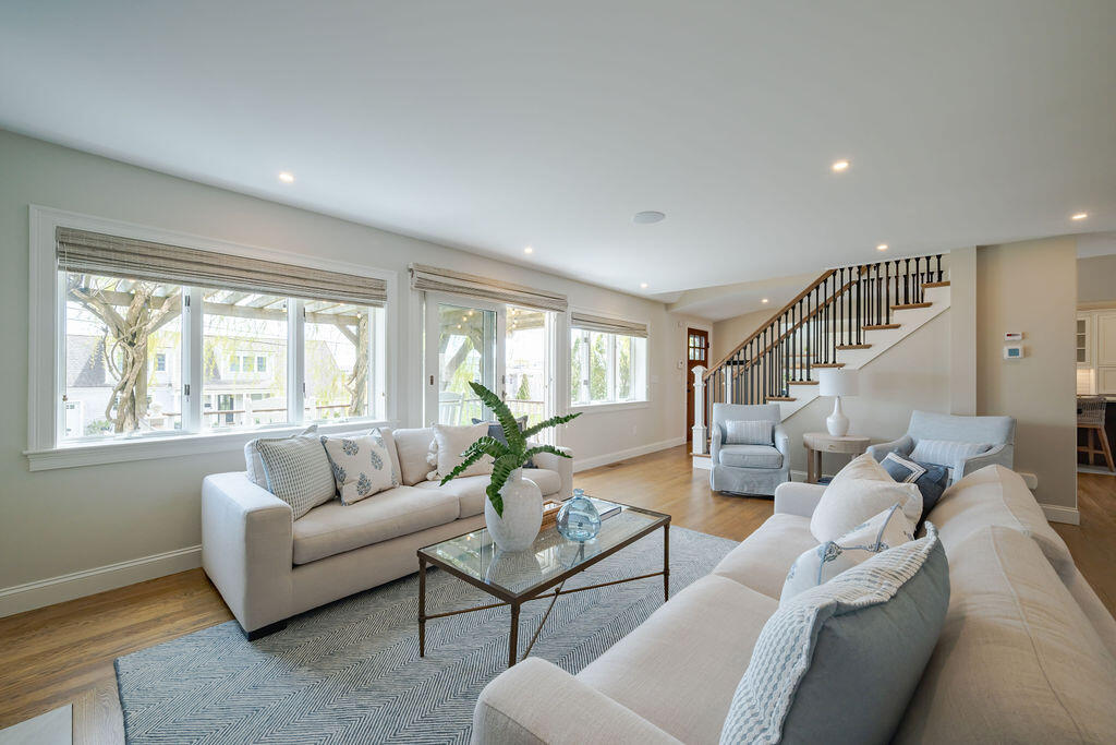 39 Bay Shore Road Hyannis, MA 02601 - Photo 22 of 63 a living room with furniture and a large window