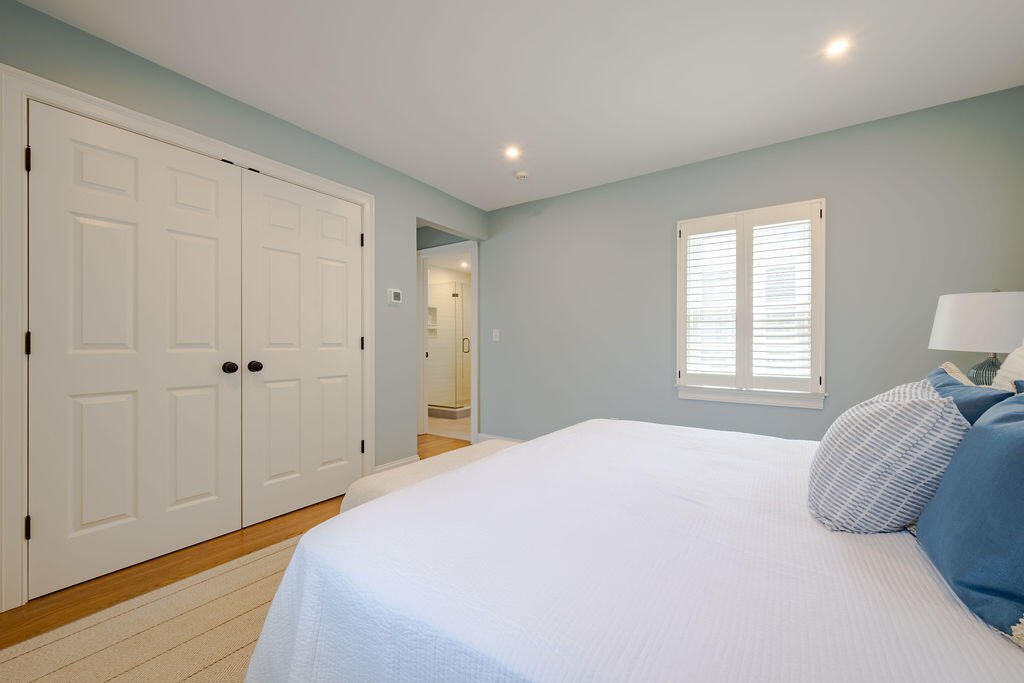 39 Bay Shore Road Hyannis, MA 02601 - Photo 28 of 63 a bedroom with a bed and a window