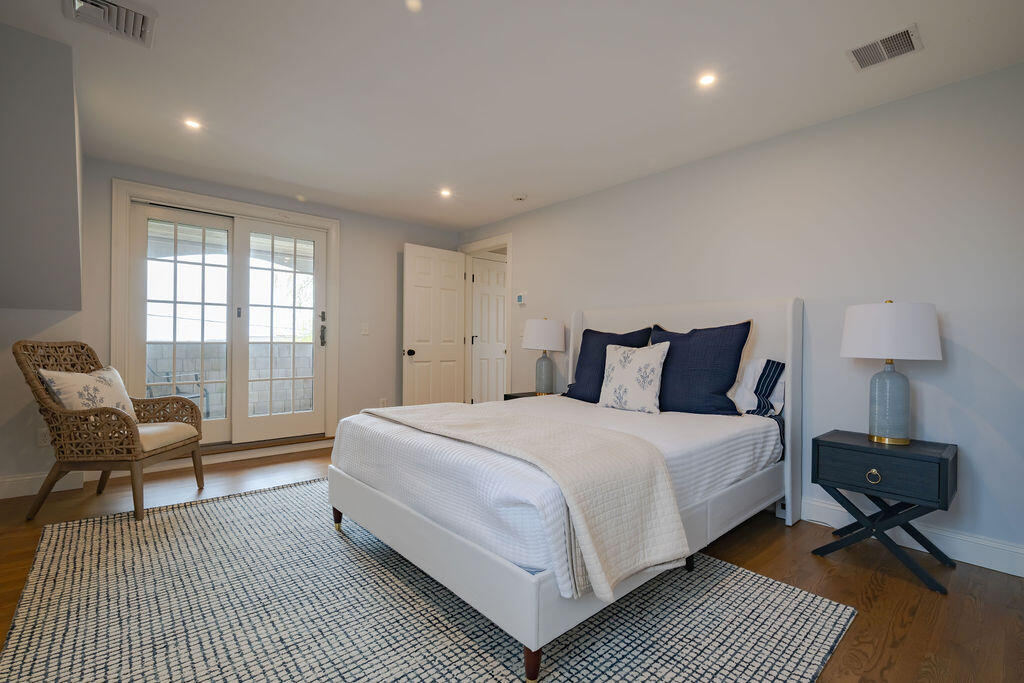 39 Bay Shore Road Hyannis, MA 02601 - Photo 30 of 63 a bedroom with a bed and a window