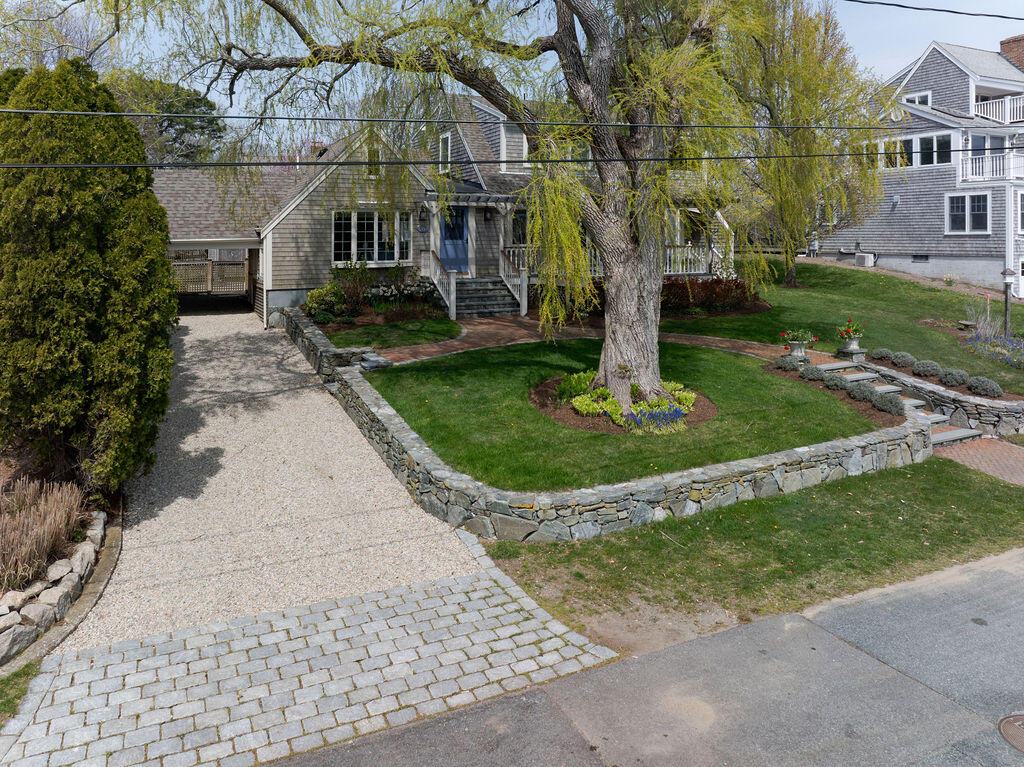 39 Bay Shore Road Hyannis, MA 02601 - Photo 40 of 63 39_Bay_Shore-2
