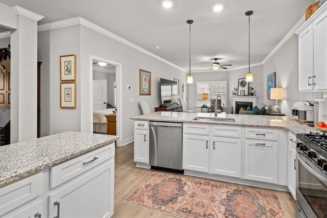119 Shipyard Circle Anderson, SC 29621 - Photo 18 of 50 Granite countertops and stainless steel appliances complete this well designed kitchen.