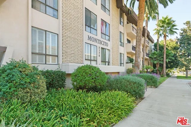 $5,195 | 2175 South Beverly Glen Boulevard, Unit 403, Los Angeles, CA 90025