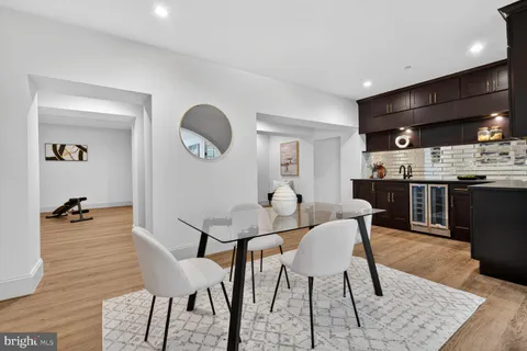 $2,899,000 | 6405 Olmi Landrith Drive, Alexandria, VA 22307