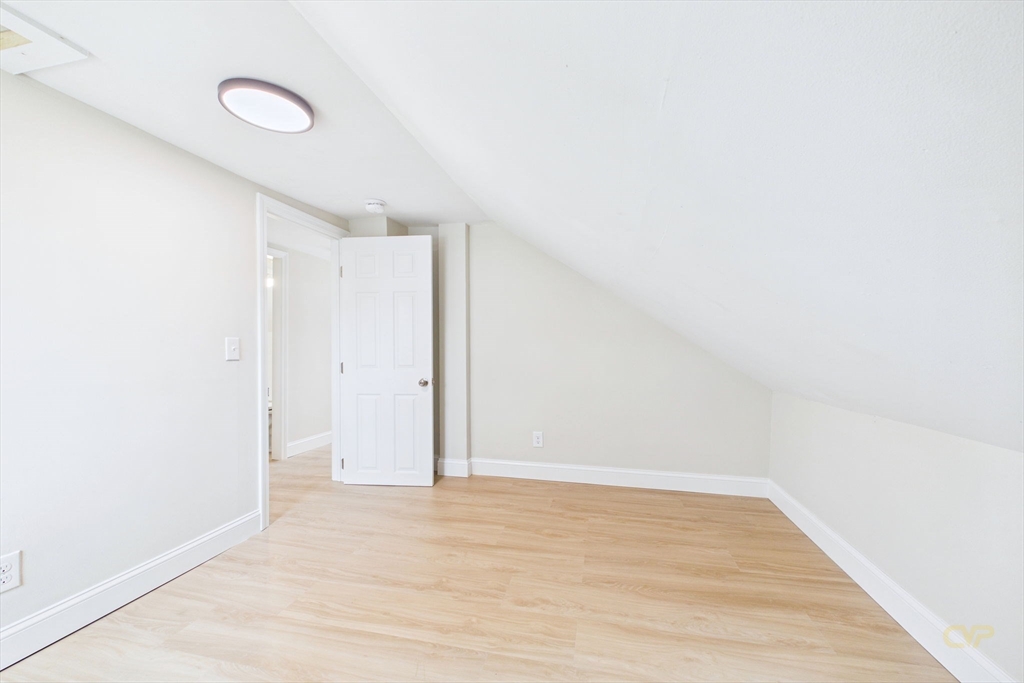 201 Wade Street Fall River, MA 02721 - Photo 27 of 38