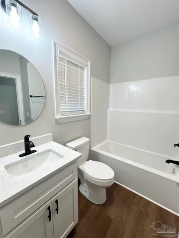 $1,800 | 3294 Damon Drive, Milton, FL 32583