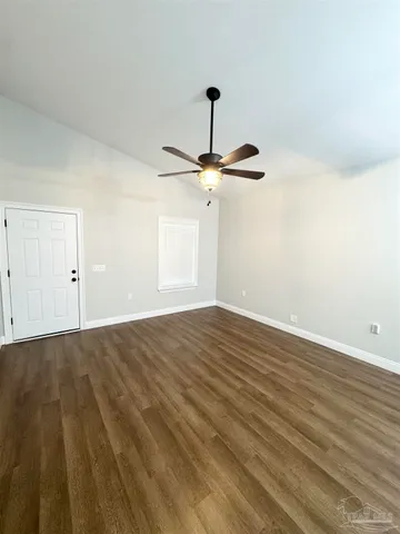 $1,800 | 3294 Damon Drive, Milton, FL 32583