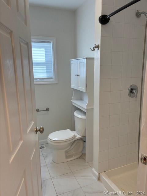 86 Pocahontas Road Redding, CT 06896 - Photo 10 of 23 a bathroom with a toilet and a shower