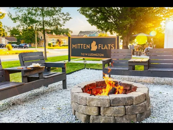 $1,900,000 | 710 West Ludington Avenue, Ludington, MI 49431