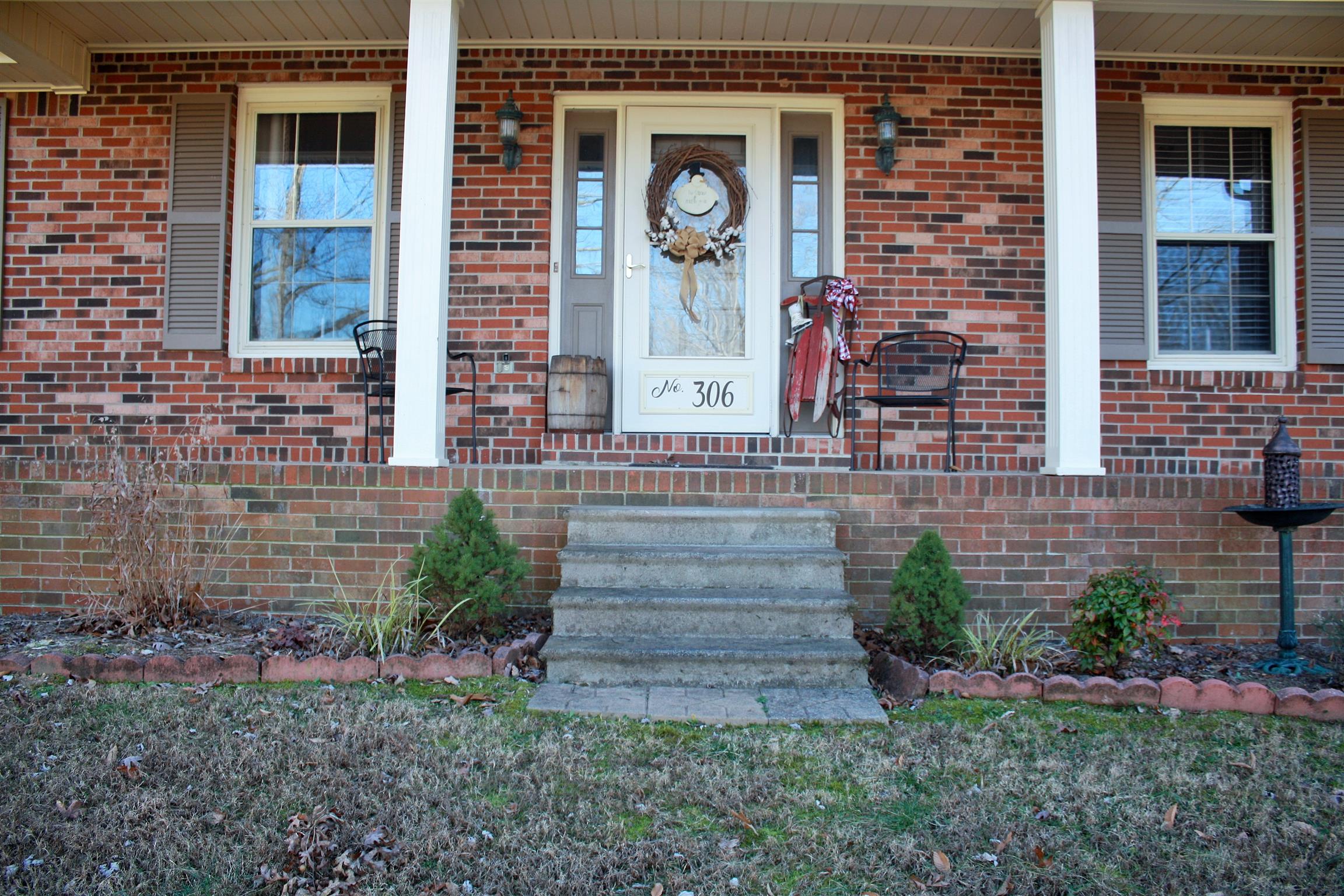 306 Lee Road Dickson, TN 37055 - Photo 3 of 29 Landscaping in front of the house as well