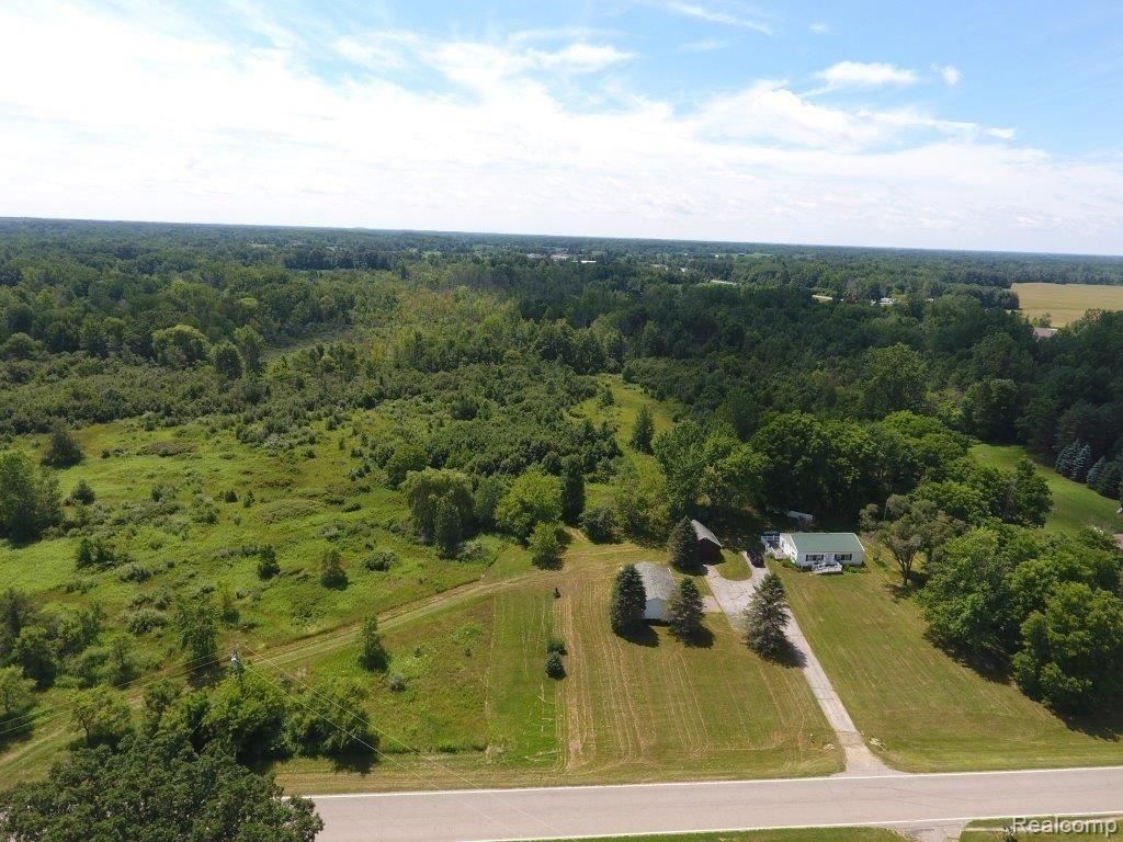 4589 Arbela Road Millington, MI 48746 - Photo 4 of 20 IMG-4811.JPG