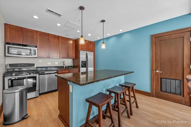 $267,900 | 7753 Van Buren Street, Unit 206, Forest Park, IL 60130