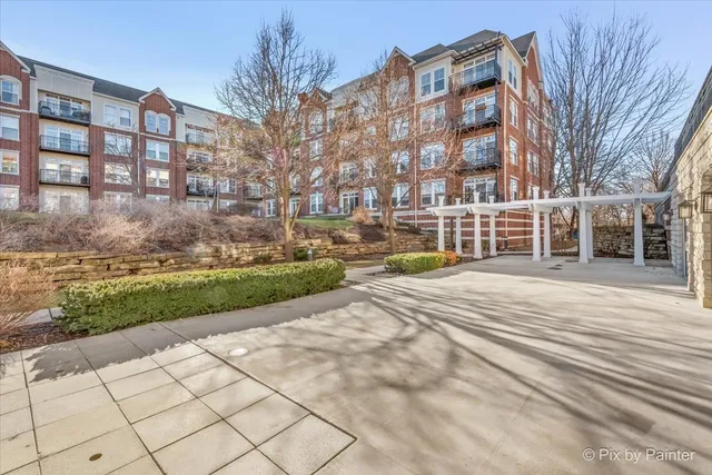 $269,900 | 7753 Van Buren Street, Unit 206, Forest Park, IL 60130