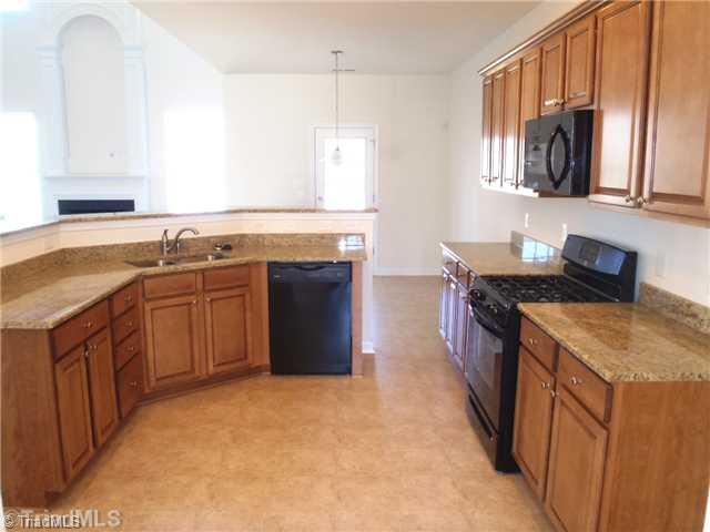 3547 Lamplight Way High Point, NC 27265 - Photo 8 of 16 Kitchen.