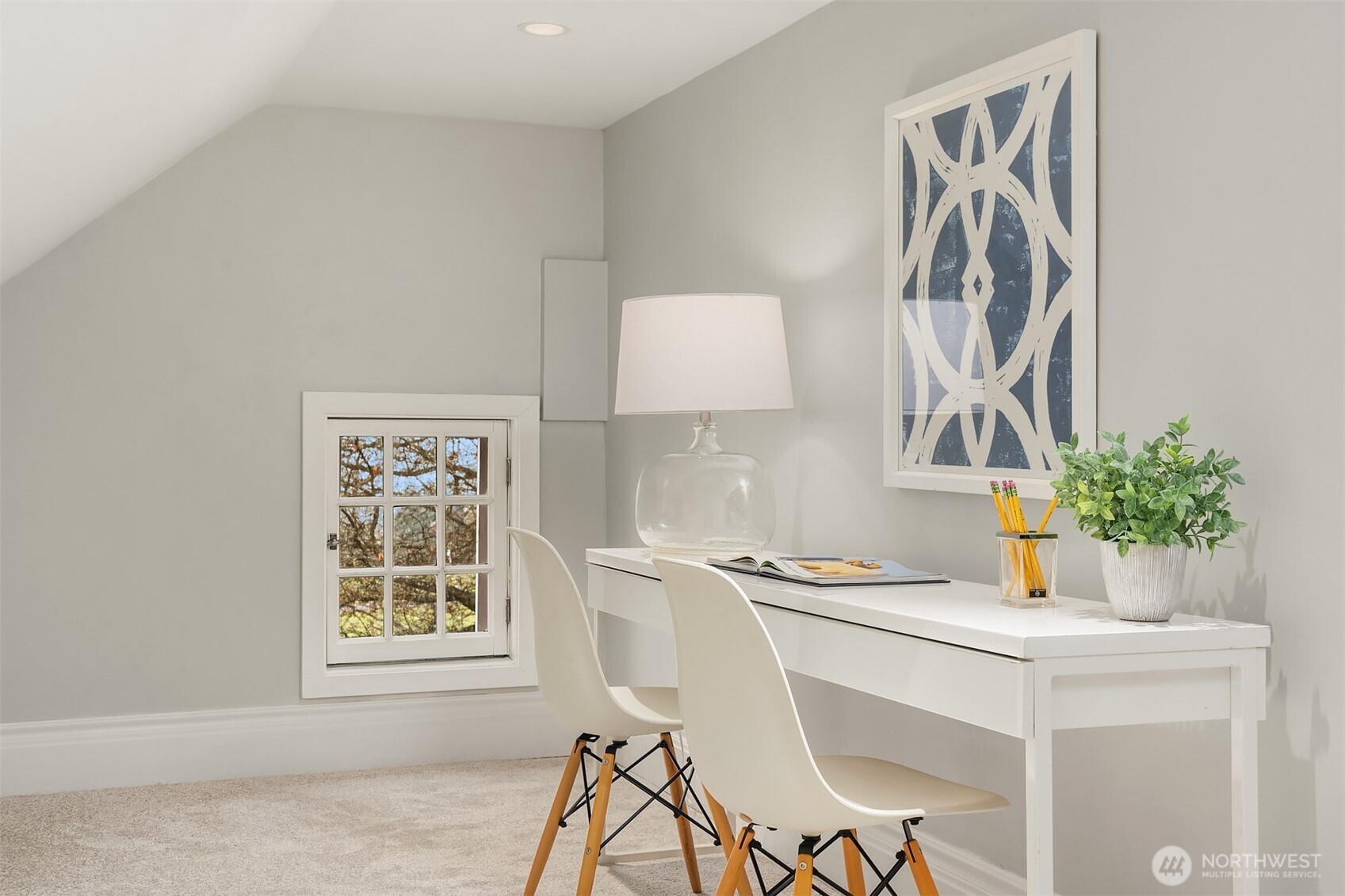 4004 Washington Avenue Seattle, WA 98199 - Photo 29 of 40