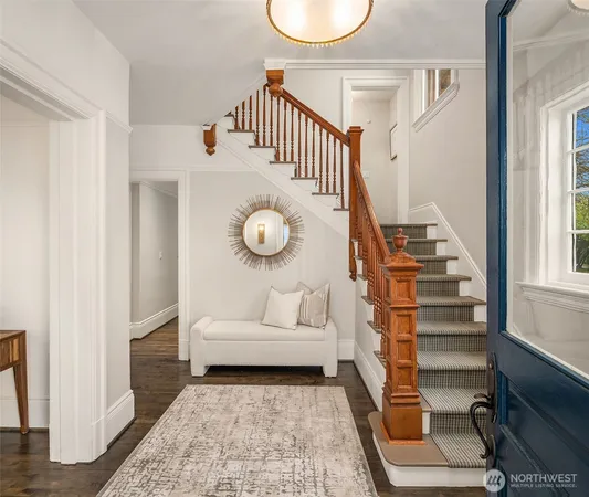 $1,999,000 | 4004 Washington Avenue, Seattle, WA 98199