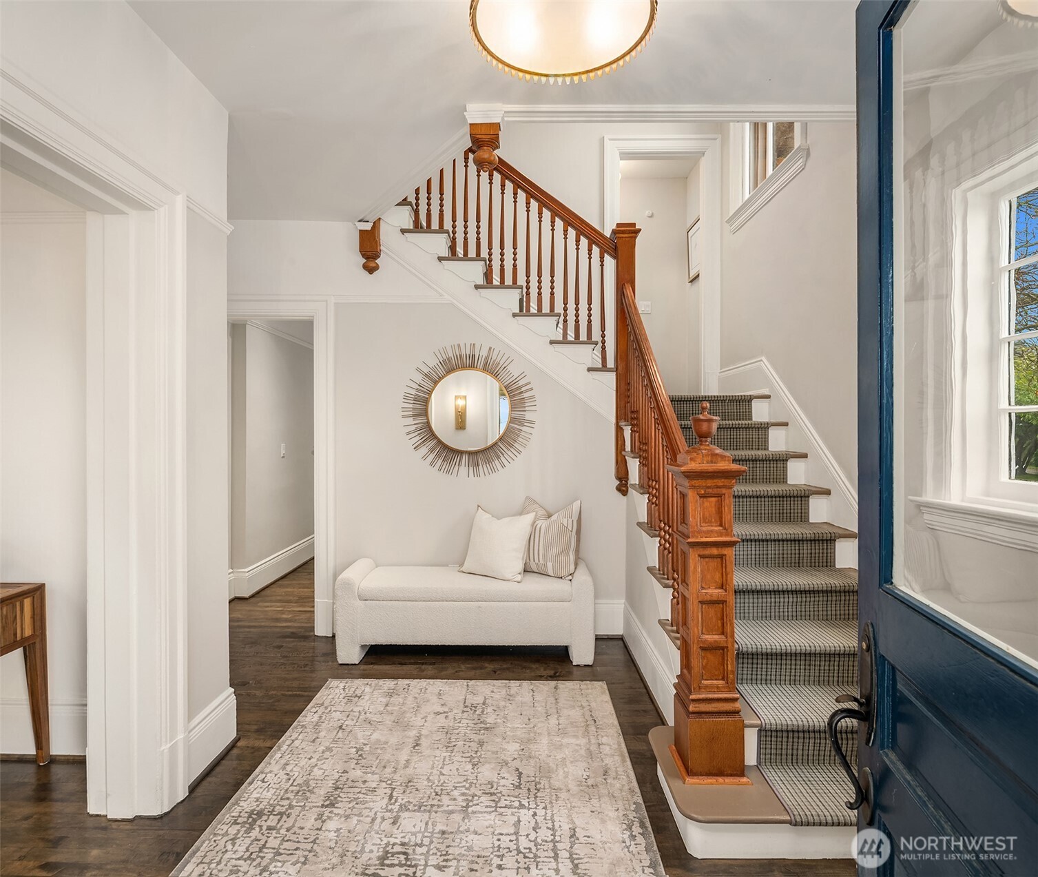 4004 Washington Avenue Seattle, WA 98199 - Photo 5 of 40