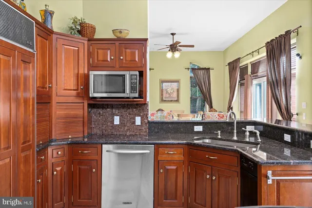 $724,900 | 6902 Tower Of London Drive, Fredericksburg, VA 22407