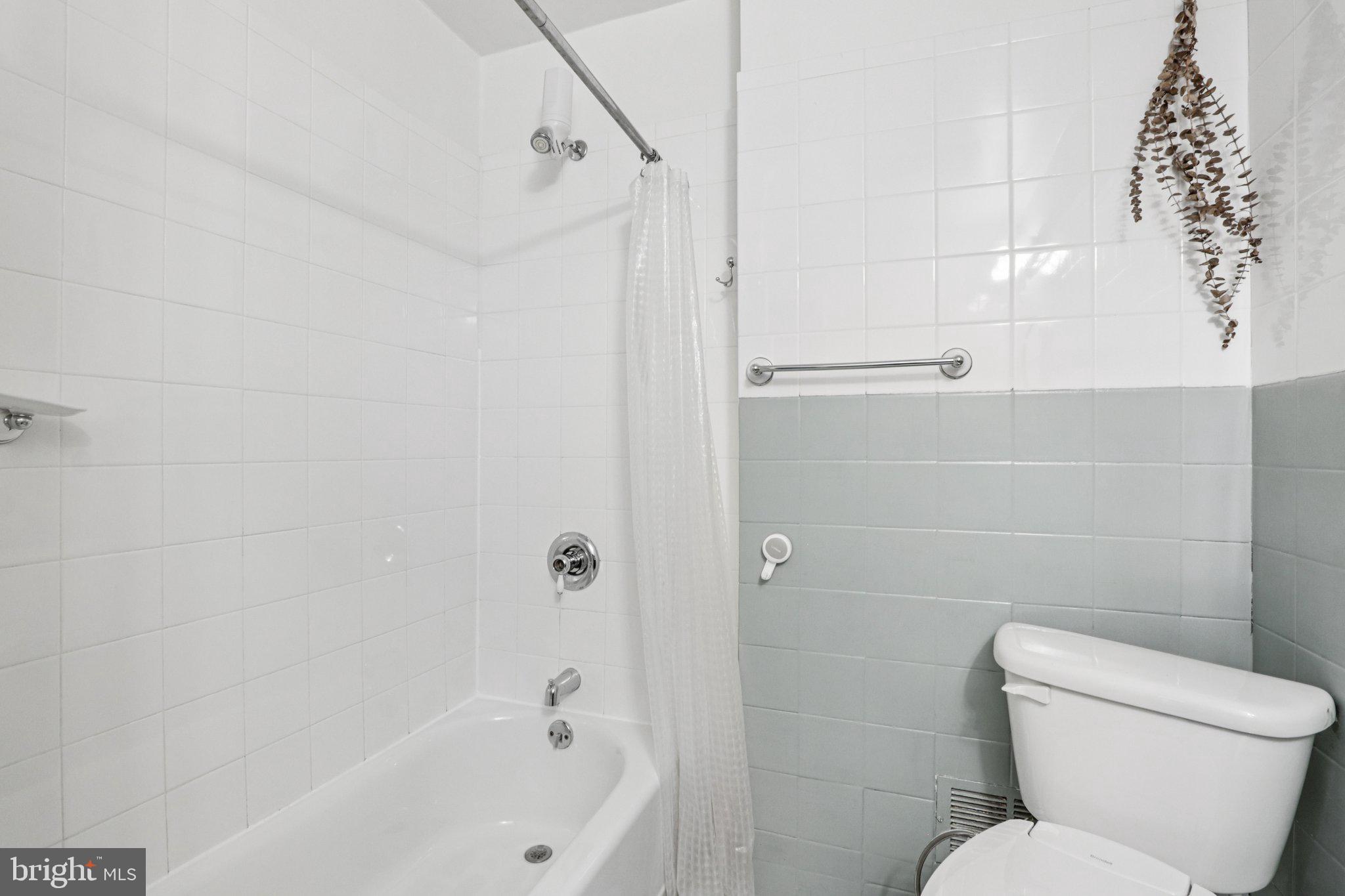 4225 Regent Square Philadelphia, PA 19104 - Photo 20 of 42