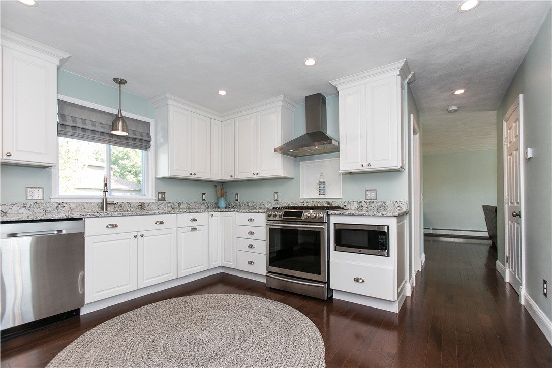 67 Scarborough Road Cumberland, RI 02864 - Photo 17 of 39 Gallery Image 17