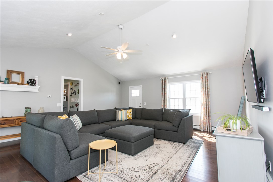 67 Scarborough Road Cumberland, RI 02864 - Photo 25 of 39 Gallery Image 25