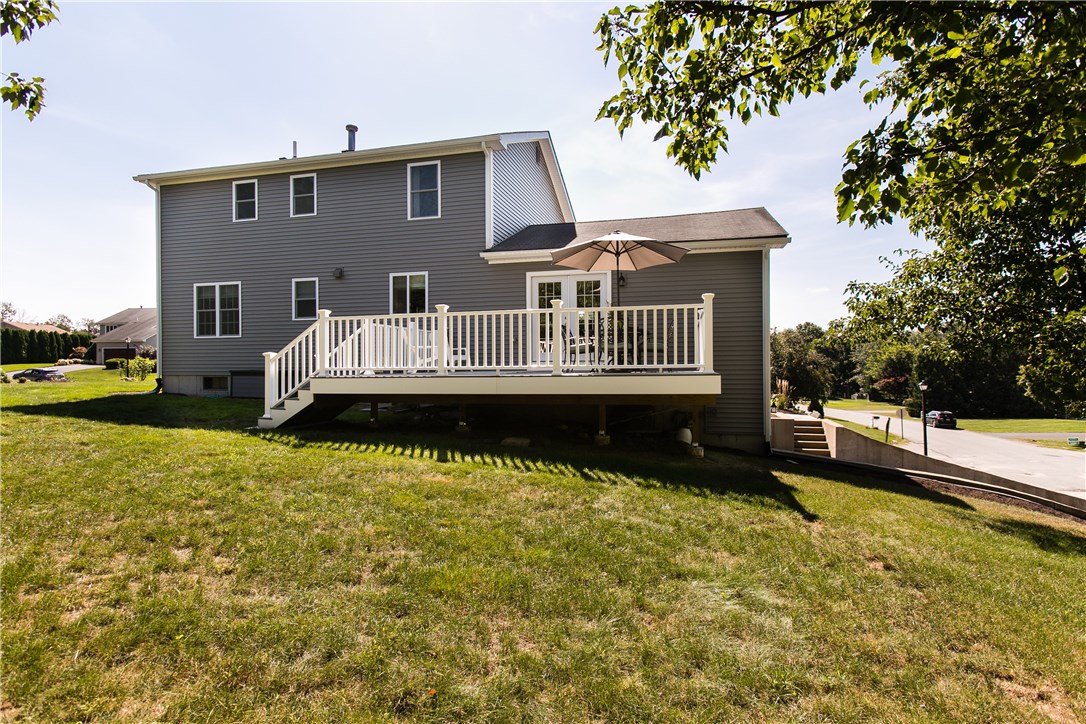 67 Scarborough Road Cumberland, RI 02864 - Photo 38 of 39 Gallery Image 38