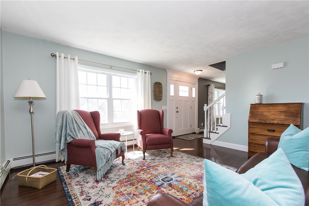 67 Scarborough Road Cumberland, RI 02864 - Photo 6 of 39 Gallery Image 6