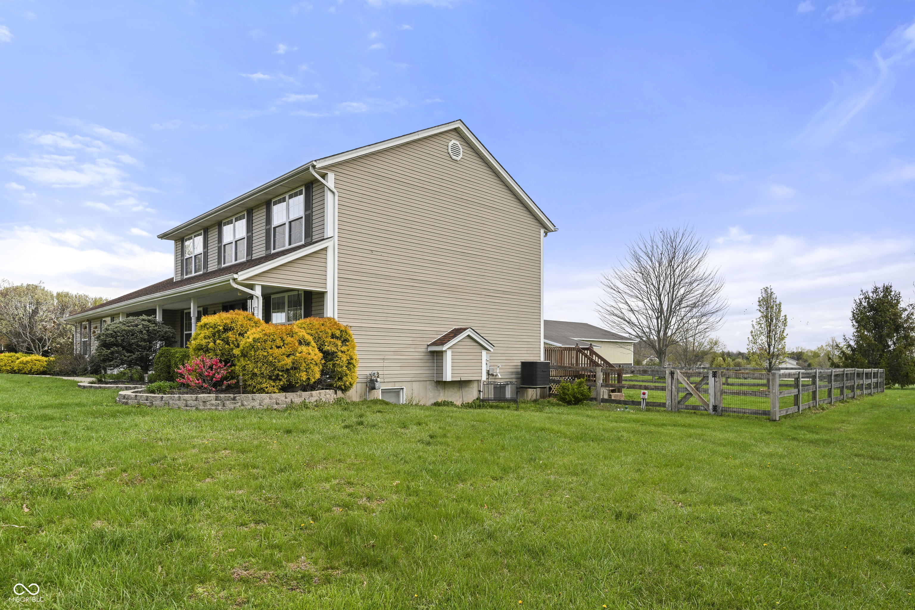 26140 McCann Road Guilford, IN 47022 - Photo 3 of 48