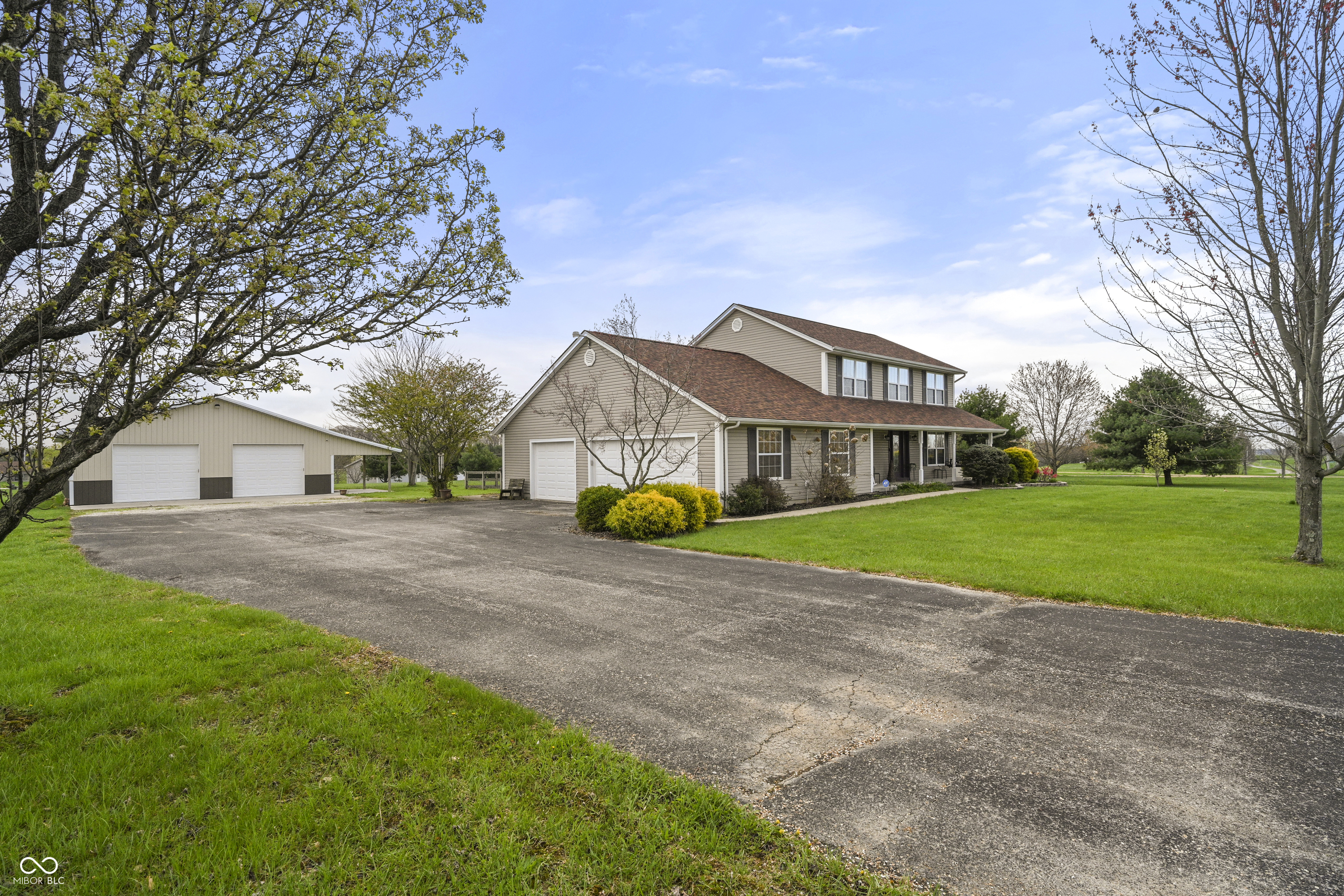 26140 McCann Road Guilford, IN 47022 - Photo 4 of 48