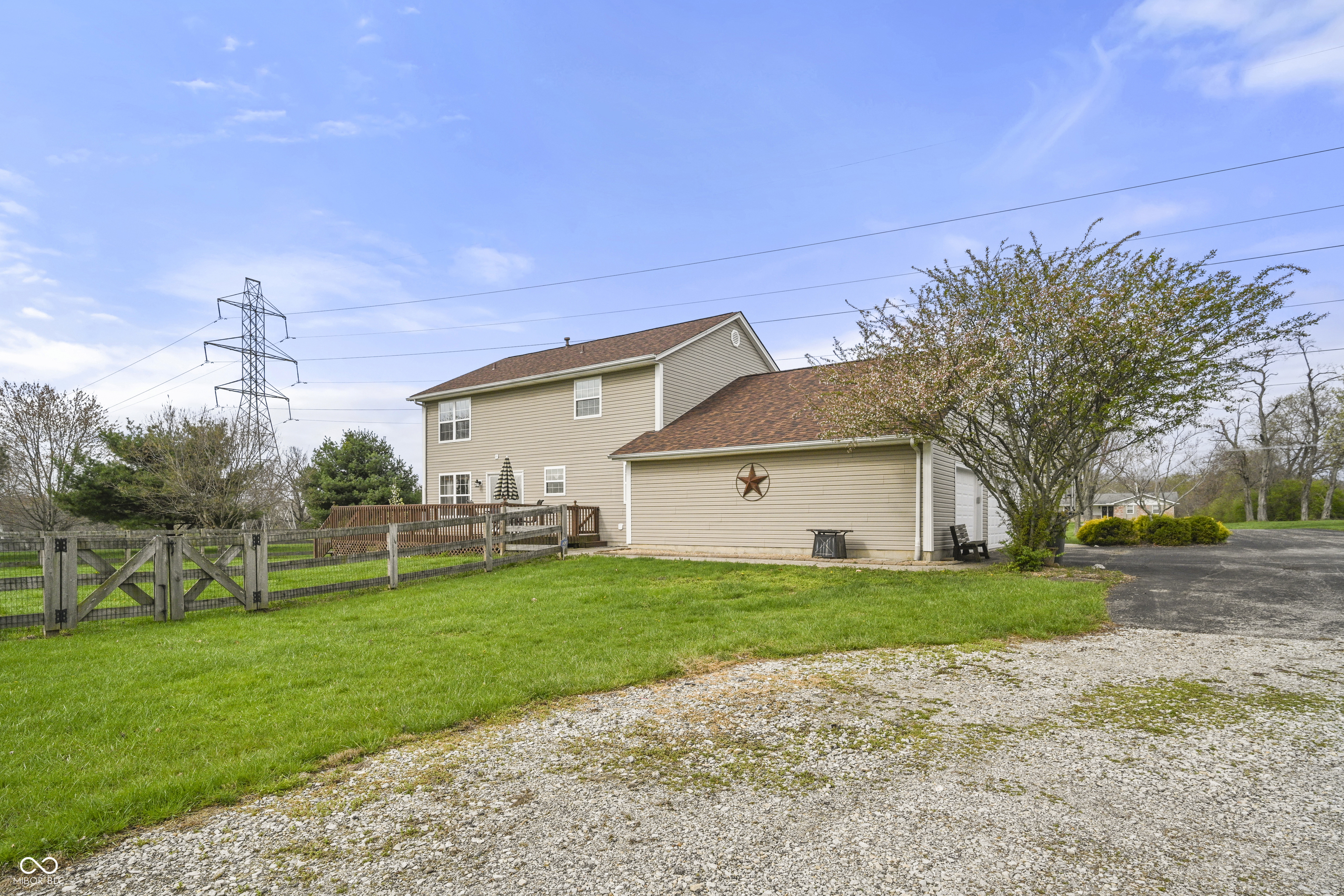 26140 McCann Road Guilford, IN 47022 - Photo 7 of 48