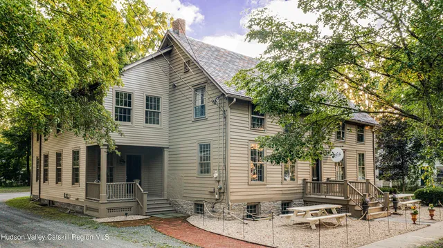 $1,385,000 | 16 Hudson Street, Kinderhook, NY 12106