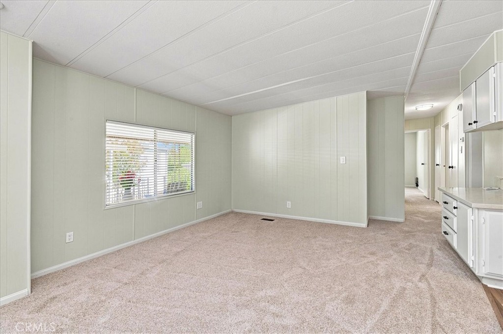 31130 South General Kearny Road, Unit 176 Temecula, CA 92591 - Photo 18 of 49 Gallery Image 18