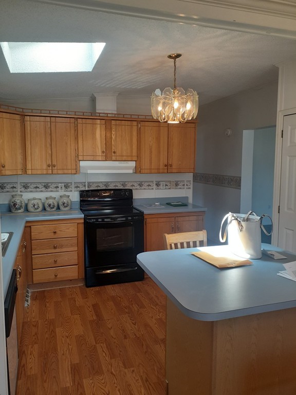 8 Minute Man Road Taunton, MA 02780 - Photo 7 of 15 Gallery Image 7
