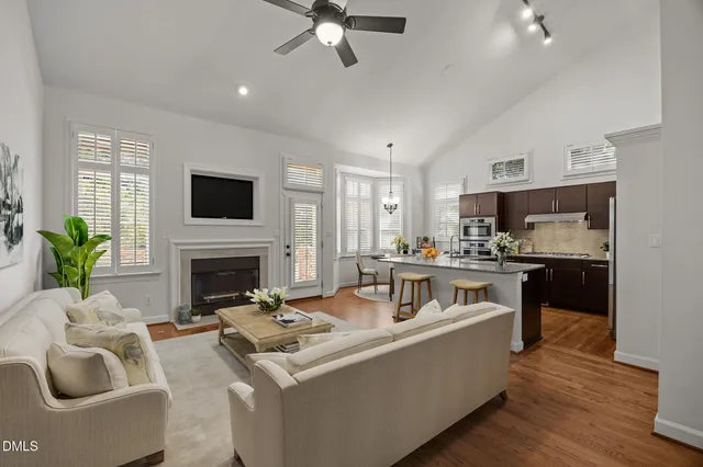 $600,000 | 10109 Goodview Court, Raleigh, NC 27613