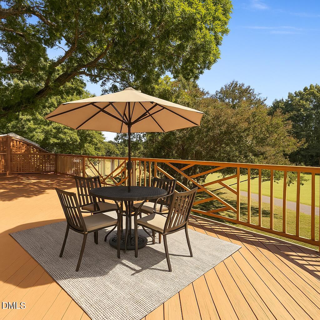 10109 Goodview Court Raleigh, NC 27613 - Photo 4 of 49 deck-VS- 1