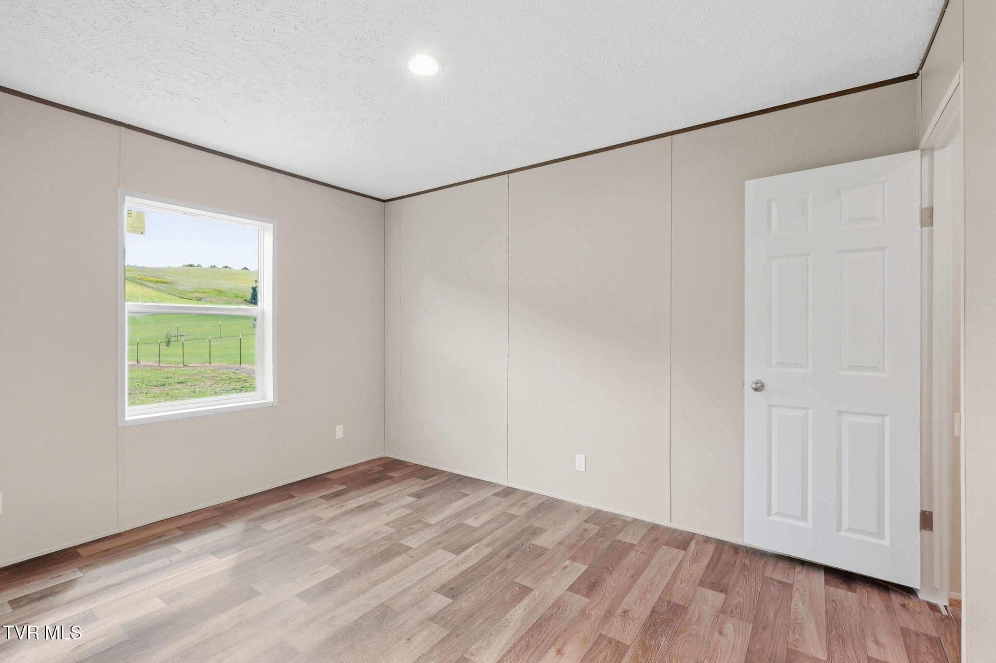 5870 Old Stage Road Chuckey, TN 37641 - Photo 20 of 38 24-web-or-mls-DZ3A3075