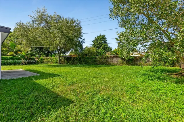 $450,000 | 5713 Seton Drive, Margate, FL 33063