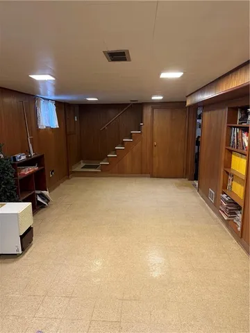 $219,900 | 416 Country Club Drive, Ellwood City, PA 16117