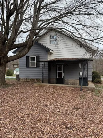 $219,900 | 416 Country Club Drive, Ellwood City, PA 16117