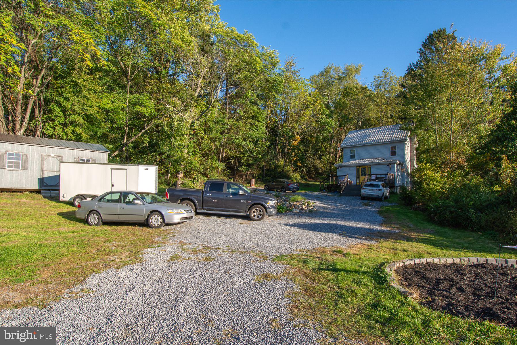 8470 Fox Hill Road Waynesboro, PA 17268 - Photo 3 of 28 Gallery Image 3