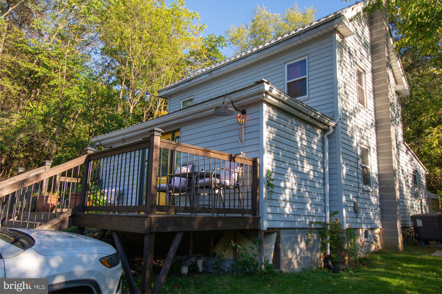 8470 Fox Hill Road Waynesboro, PA 17268 - Photo 4 of 28 Gallery Image 4