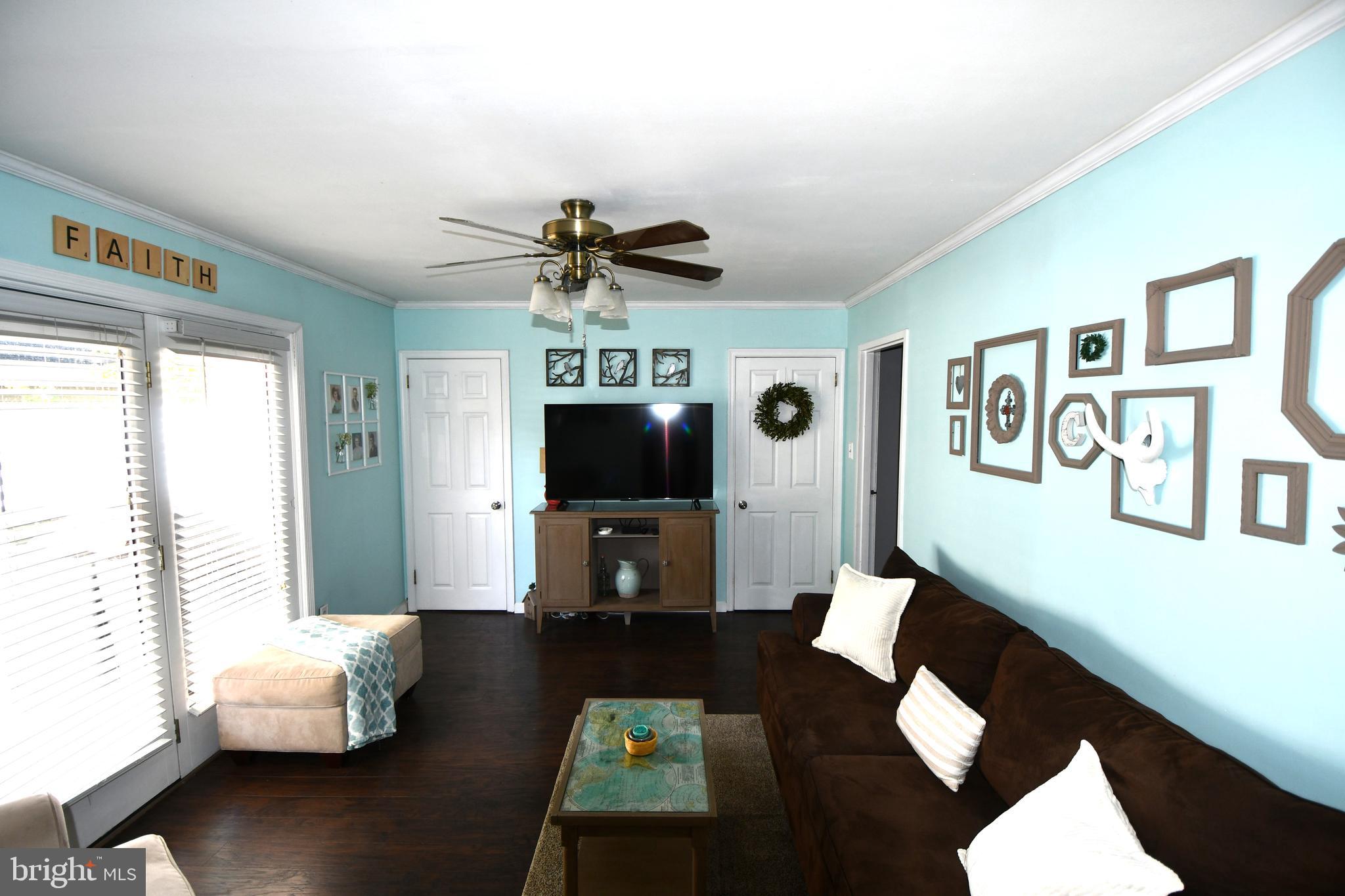 403 Bruce Road Feasterville-Trevose, PA 19053 - Photo 25 of 40